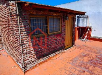 PH · 90m² · 3 Ambientes · 1 Cochera · Venta PH Frente 3 Ambientes en Moron Sur