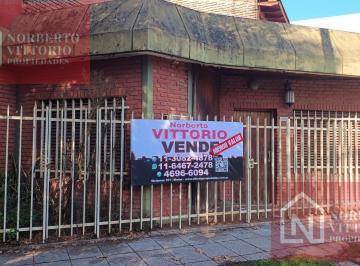 PH · 90m² · 3 Ambientes · 1 Cochera · Venta PH Frente 3 Ambientes en Moron Sur