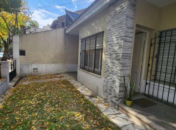 Casa de 5 ambientes, Lanús · Alquiler Casa con Cochera Lanús Oeste