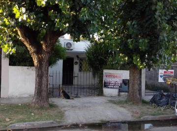 PH · 65m² · 3 Ambientes · 1 Cochera · Venta PH 3 Ambientes Moron Sur