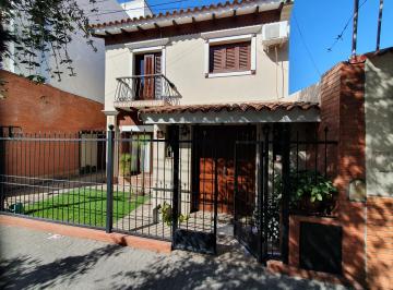 Fachada · Hermosa Casa Macrocentro en Venta!