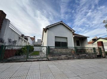 DES-DES-270_2 · Propiedad Reservada Casa 4 Ambientes. | Larrazabal, Av 3368