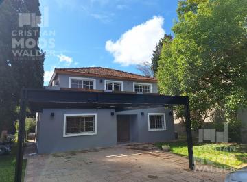 Casa · 216m² · 6 Ambientes · 2 Cocheras · Casa en Venta 6 Ambientes - Maschwitz Club