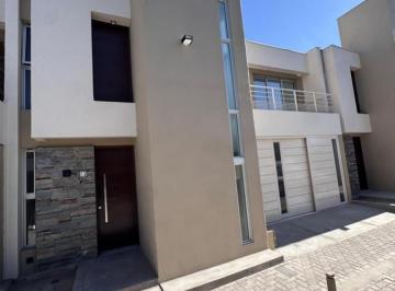 Departamento · 113ha · 4 Ambientes · 2 Cocheras · Venta de Dúplex en Complejo Villa La Martina. San Martín