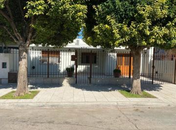 DIS-DIS-277_2 · Imperdible Oportunidad - Casa en Venta - Jardín Espinosa