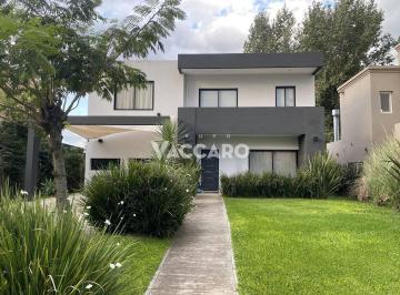 VCO-VCO-1024_2 · Casa 4 Ambientes en Venta Haras María Victoria, Moreno