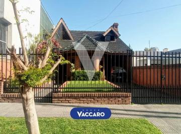 VCO-VC1-853_2 · Casa en Venta 6 Ambientes Castelar