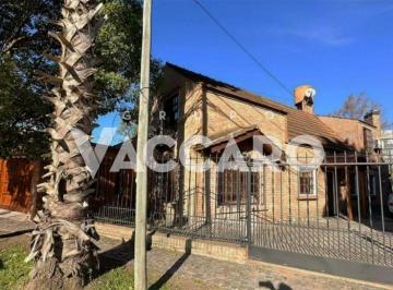 VCO-VC1-786_2 · Casa en Venta, 4 Ambientes en Parque Leloir