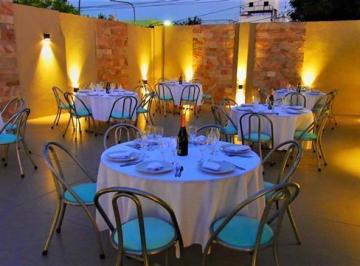 Local comercial · 90m² · 1 Ambiente · Salón de Eventos - (Pedro Lozano Al 5300)