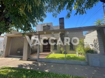VCO-VC1-638_2 · Casa en Venta 4 Ambientes, Castelar