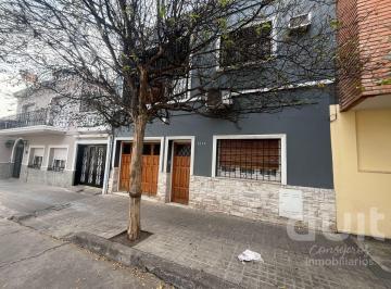 Casa · 160m² · 5 Ambientes · 1 Cochera · Casa en con Lote Grande Ideal Desarrollista en Nueva Cordoba