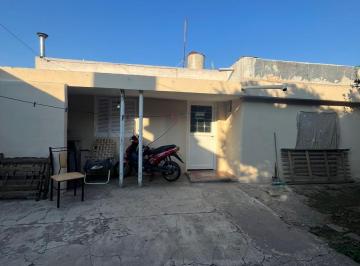 Casa · 138m² · 3 Ambientes · Casa con Departamento en Venta - General Bustos