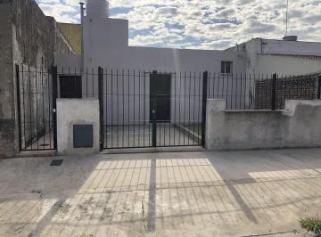 MCO-MCO-4484_2 · Casa 3 Ambientes. | Amancio Alcorta Al 3600