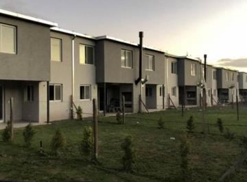 Casa · 104m² · 4 Ambientes · Excelente Casa en Pozo en Decs Tortugas, Los Lobos 741