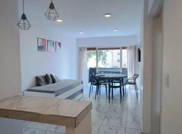 Departamento de 2 ambientes, Mar del Plata · Venta Depto 2 Amb con Balcón Reciclado en Plaza Colón Apto Crédito