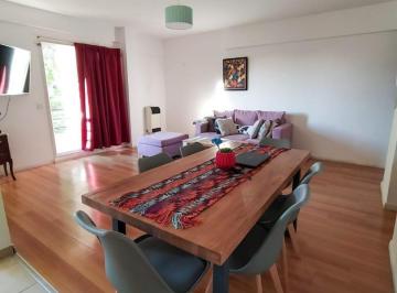 Departamento · 55m² · 1 Cochera · 2 Ambientes Muy Lindo y Luminoso, con Balcón y Cochera