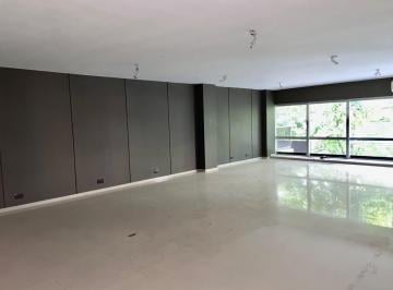 Local comercial de 3 ambientes, Villa Carlos Paz · Hermoso Local en Pleno Centro de Carlos Paz