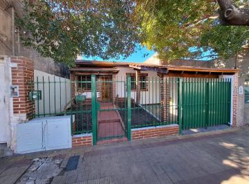 PH · 63m² · 3 Ambientes · 1 Cochera · PH Al Frente con Cochera