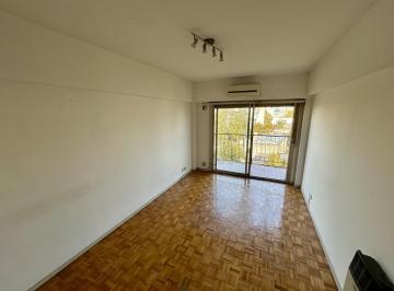 Departamento · 51m² · 3 Ambientes · Alquiler Departamento 3 Ambientes con Balcon en Villa Santa Rita