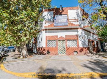 Casa · 240m² · 5 Ambientes · Casa Lote Propio con 2 Locales - Le Briqe Propiedades