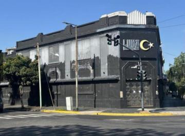 Local comercial · 1973m² · 9 Ambientes · Venta Local Comercial Sobre 3 Lotes, Boedo