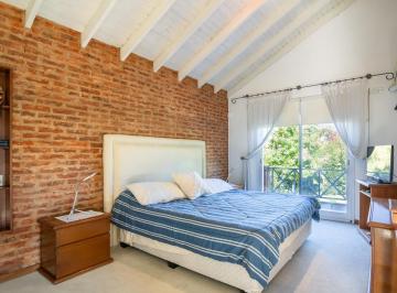 Casa de 5 ambientes, Pilar · Hermosa Casa en Lote Central del Barrio La Tranquera
