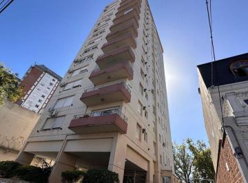 Departamento · 47m² · 2 Ambientes · 1 Cochera · Venta Departamento, San Isidro - con Cochera