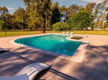 Terreno · 1317m² · Venta Terreno en Barrio Privado Polo - Tres Pinos