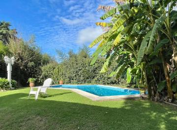 Casa · 123m² · 5 Ambientes · 3 Cocheras · Venta Casa 5 Amb. Club de Campo La Martona Cañuelas