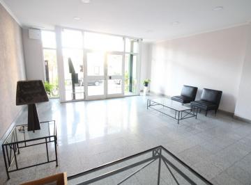 Departamento · 66m² · 4 Ambientes · 1 Cochera · Venta Dpto 4 Amb con Balcon en Ciudadela - Permuta