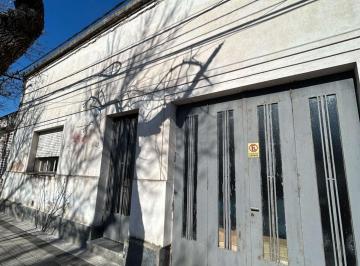 Casa · 213m² · 5 Ambientes · 1 Cochera · Casa en Venta en Pergamino