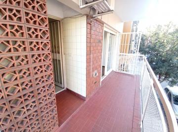 Departamento · 43m² · 2 Ambientes · 1 Cochera · Venta 2 Amb - Frente - Cochera - Baulera - Pque Centenario