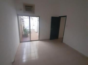 Casa · 150m² · 5 Ambientes · 1 Cochera · Casa 3 Dorm. en Barrio Cofico con Cochera Ideal Para Emprendimiento