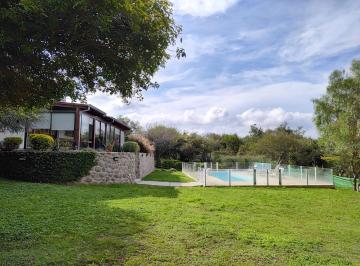 Casa · 3000m² · 5 Ambientes · 2 Cocheras · Casa en Venta, 3 Dorm., Piscina, La Lucinda Norte, Salta