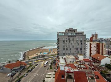 Departamento · 190m² · 4 Ambientes · 1 Cochera · 4 Amb. de Categoría con Vista Panorámica Al Mar – Exclusivo Piso Alto