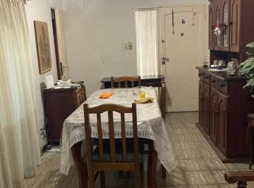 PH · 111m² · 7 Ambientes · Vendo PH Interno en Cofico
