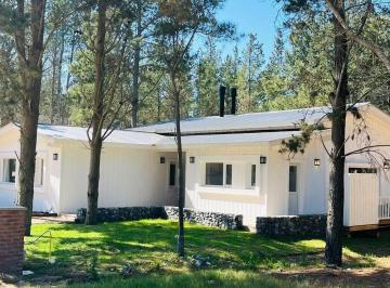 Casa · 160m² · 5 Ambientes · Casa en Alq. Temporario 4 Dorm. en Costa Esmeralda, Costa Atlántica, Buenos Aires