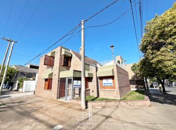 Casa de 5 ambientes, Córdoba · Casa + Galpon - San Jeronimo - Casa Esquina - 3 Dorm - Excelente Ubicacion