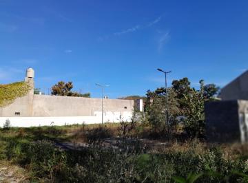 Terreno · 900m² · Terreno de 900 m² en Venta Apto Varios Destinos