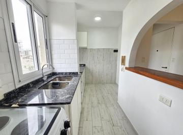 Cocina · Departamento en Bernal Este