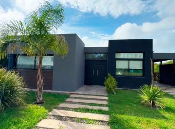 Casa · 177m² · 4 Ambientes · 1 Cochera · Casa en Lagos de San Eliseo