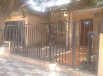 Casa de 3 ambientes, Córdoba · Casa en Venta - a Reciclar! en Barrio Talleres Sud