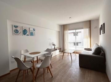Departamento · 61m² · 2 Ambientes · 1 º de Mayo 1400 - Monoambiente en Venta en Rosario