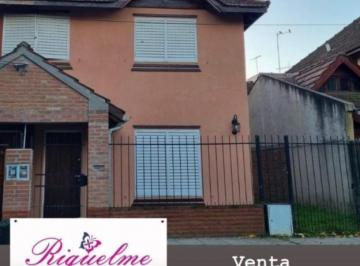 Departamento de 4 ambientes, Hurlingham · ¡Oportunidad Única! Impecable Dúplex de 4 Ambientes