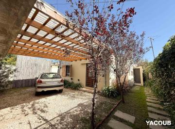 Casa · 125m² · 3 Ambientes · 1 Cochera · Casa en Venta - 2 Dorm. 1 Baño - City Bell