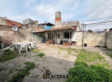 Casa · 60m² · 3 Ambientes · 2 Cocheras · Casa en Venta en Villa Lynch