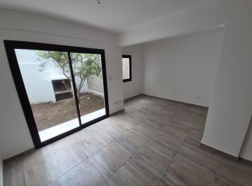Departamento · 25m² · 1 Ambiente · 1 Cochera · Monoambiente a Estrenar con Amplio Patio y Cochera, Ideal Inversor