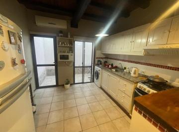 Cocina · Nunca Alquilada, Solo Uso Propietaria con 2 Personas