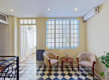PH · 89m² · 3 Ambientes · PH de 3 Amb y Escritorio C/ Terraza Propia en Colegiales