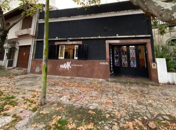 Local comercial de 4 ambientes, Quilmes · Casona en Bernal Centro Para Uso Comercial, Amplios Espacios y Ubicación Premium